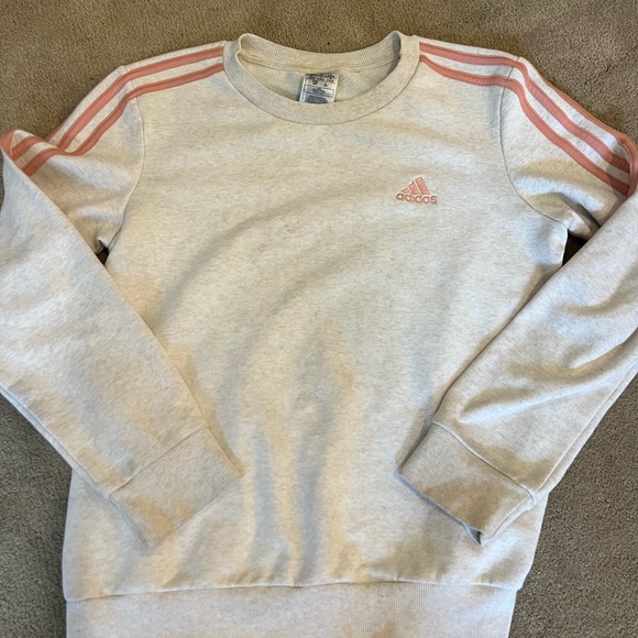 Adidas Crewneck - Picture 1 of 2